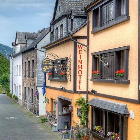 Weinhotel Hubertus Garni クロッテン エクステリア 写真