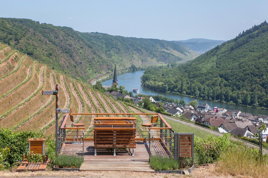 Weinhotel Hubertus Garni クロッテン エクステリア 写真